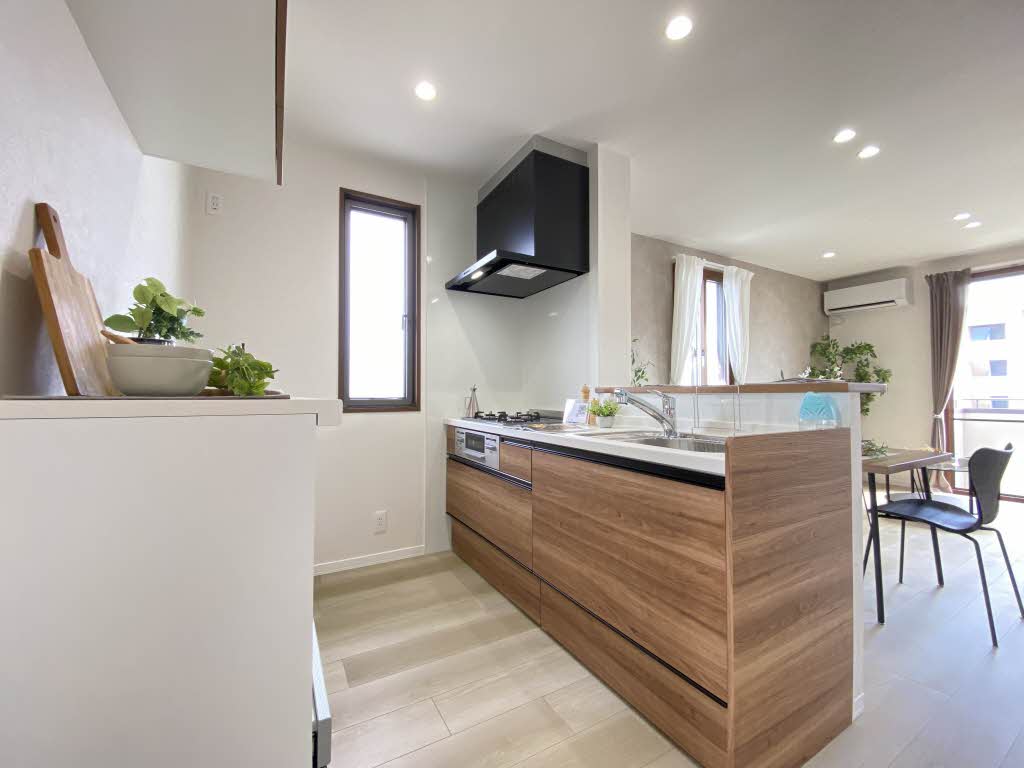 パーシモンツリー A201号-4