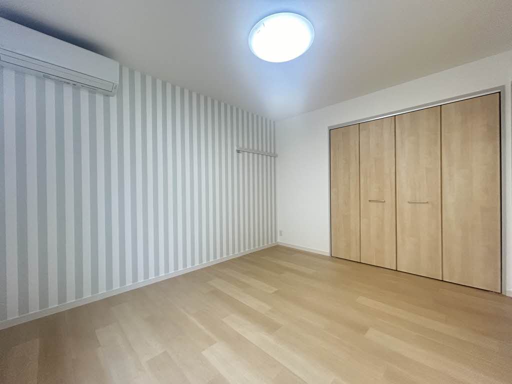 メゾン・ラフィーネ A102号-11