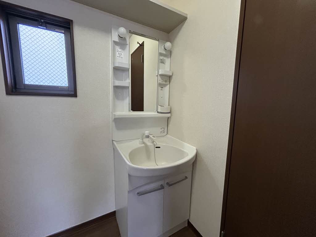 メゾン ハイネス A202号-11