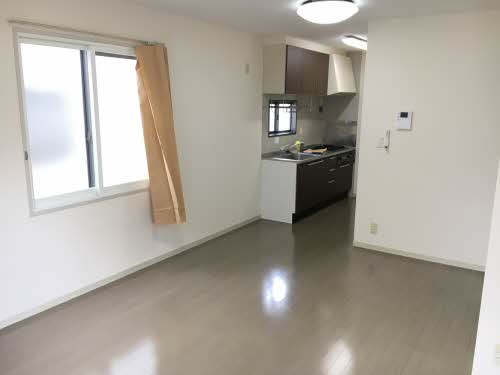 タウンハウス三本柳 0101号-3