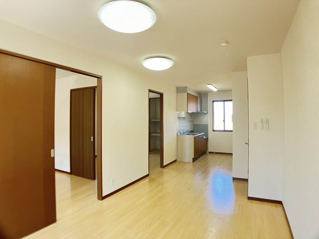 フォーレス四季 A101号-4