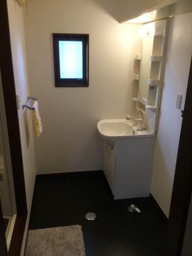 サニーコート A202号-5