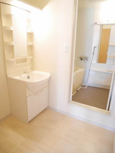 ブリリアント A201号-9