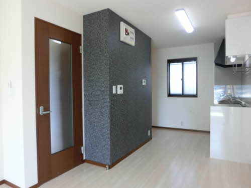 ウィズリーガーデン D102号-6