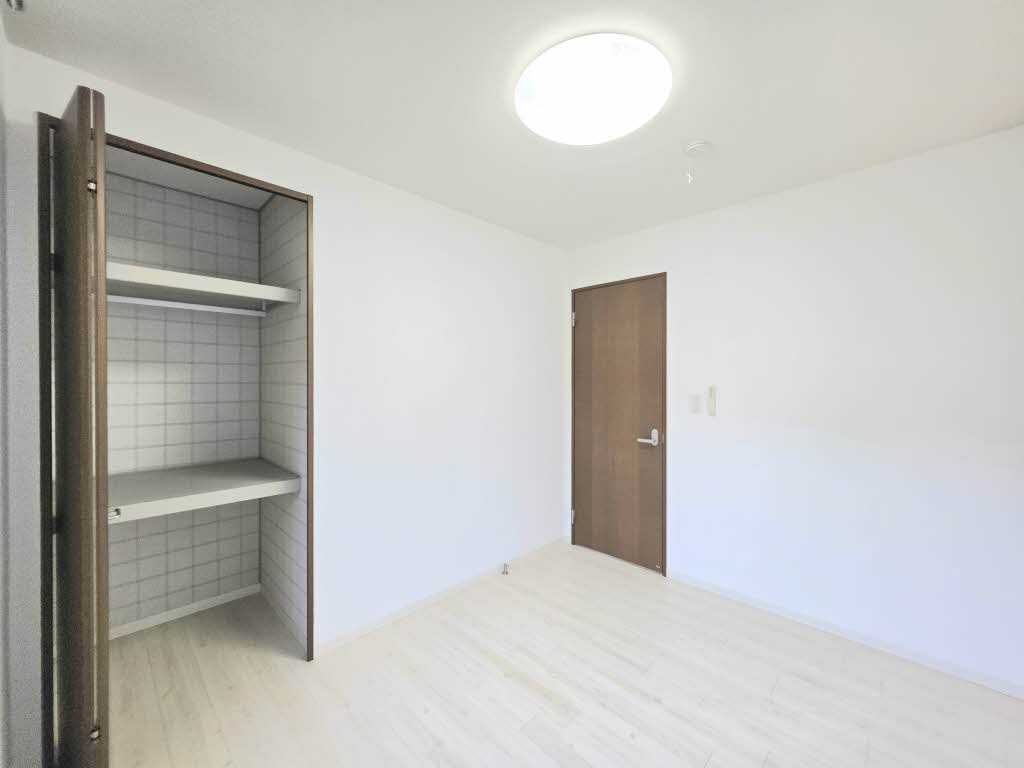 アーリーバード B101号-11