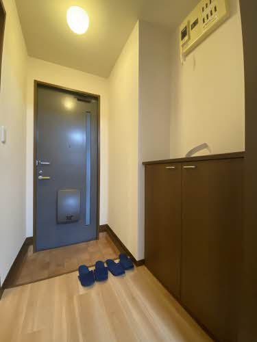 サニーコート A102号-2