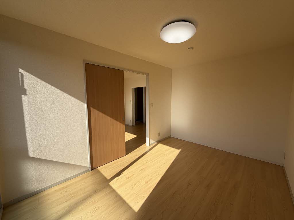 アムール D102号-11