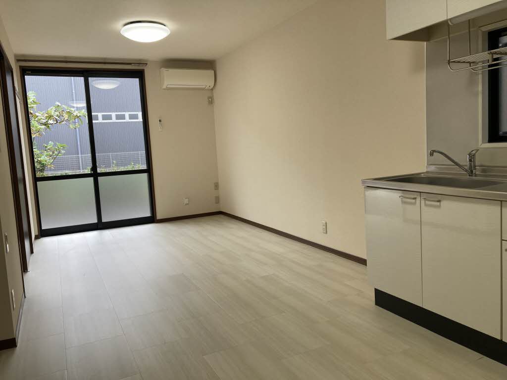 コンフォート B102号-3