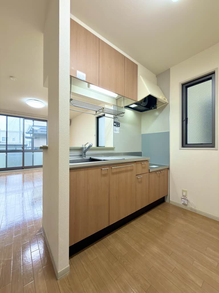 シャーメゾン枇杷坂 B102号-2