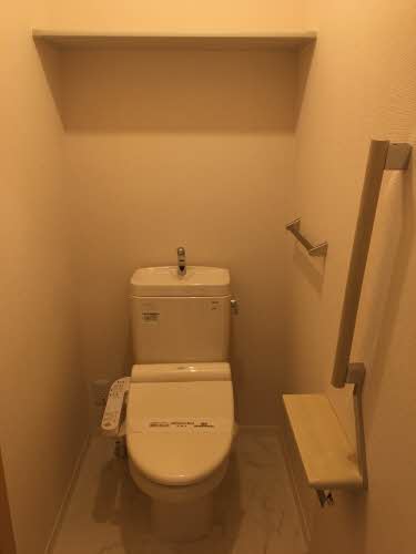 ヴィラ・ルーチェ A202号-8