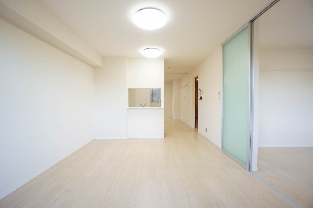 グランシャリオ C101号-2