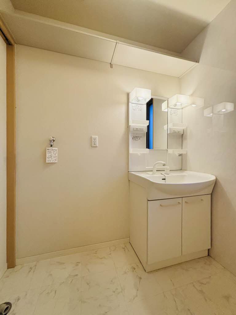 グランシャリオ優　Ｃ棟 0101号-11