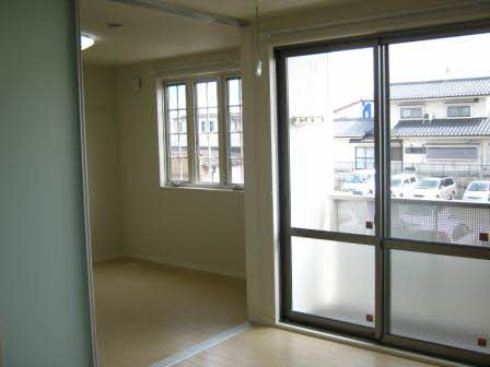 カーサ　ファミリオ A201号-4