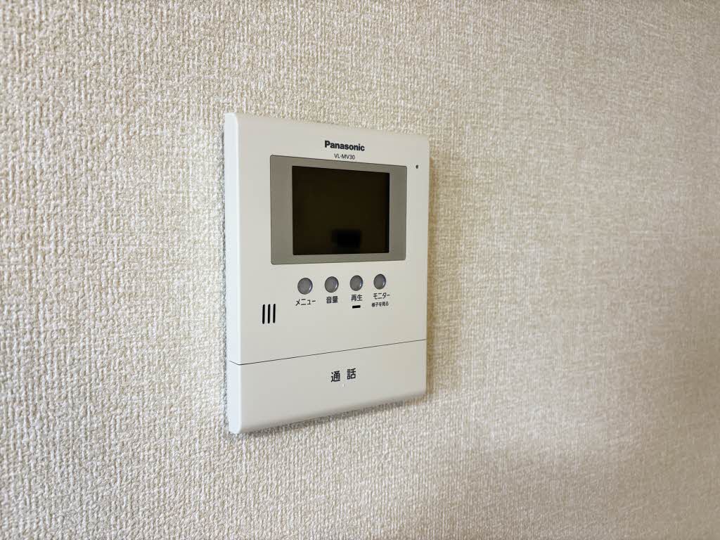 カーサ ファミリオ B102号-11