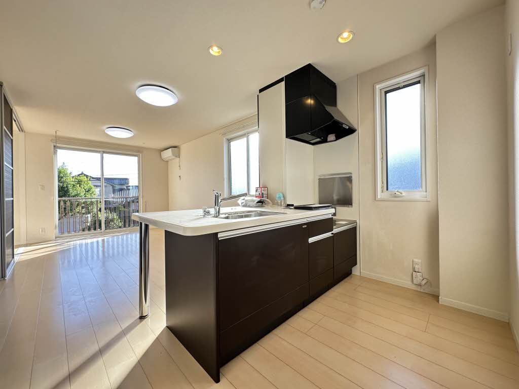 ＭＡＳＴ　ＴＯＷＮ　デュオ A201号-4