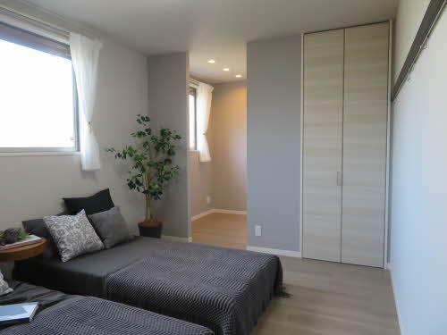 ｓｏｒｅｉｌ　ｌｅｖａｎｔ 0102号-4