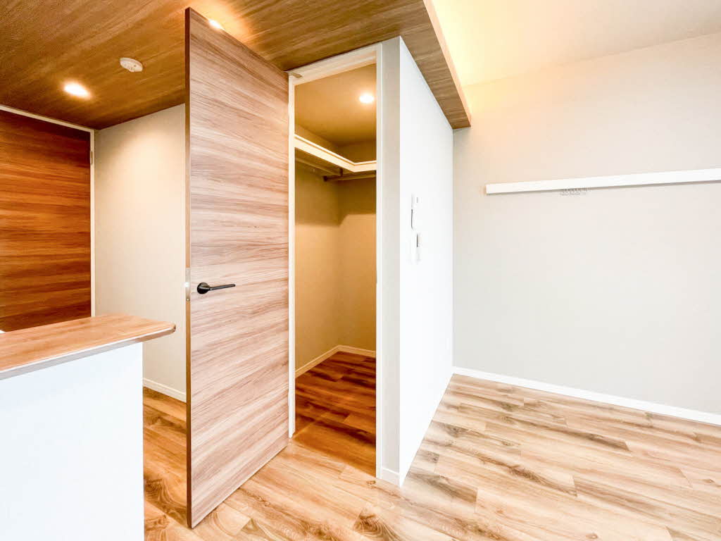 Ｊｕｎｒｉ　Ｓａｋｕｒａｙａｍａ 1305号-4