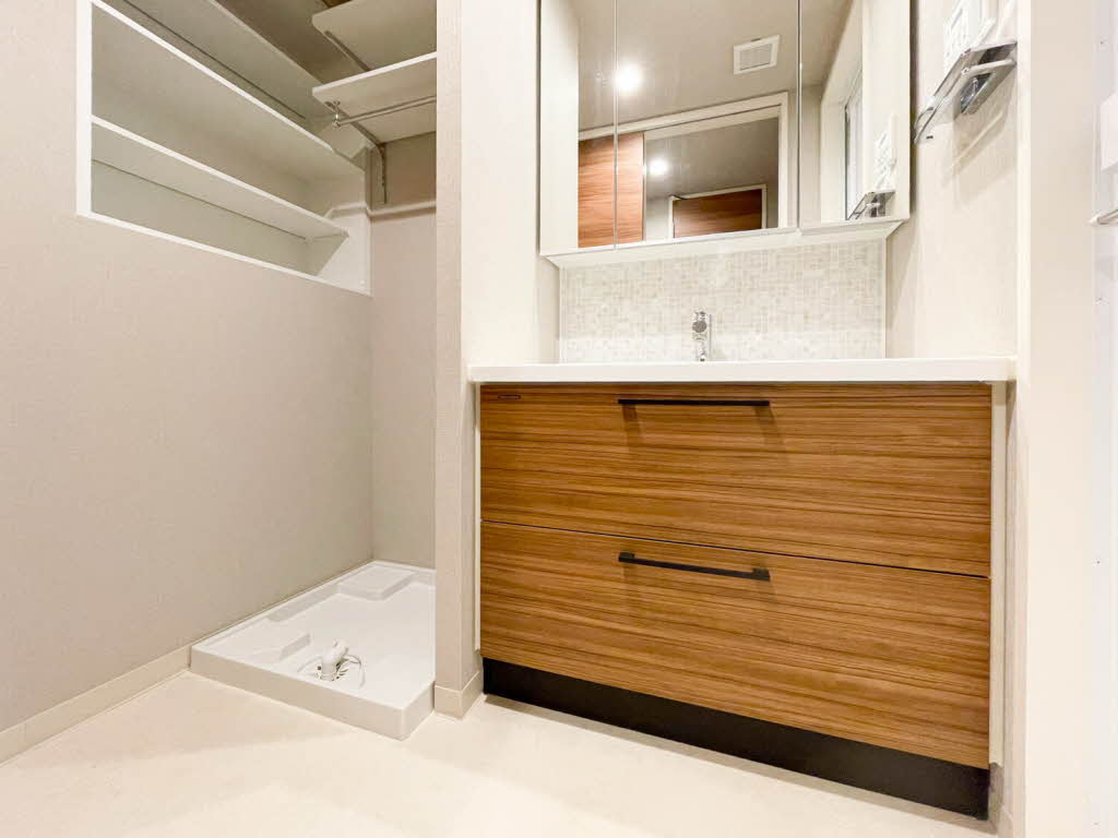 Ｊｕｎｒｉ　Ｓａｋｕｒａｙａｍａ 1305号-11