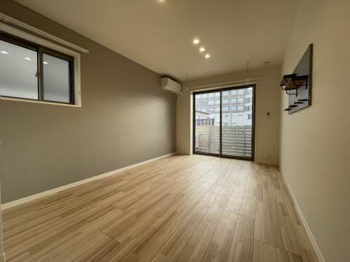 レフィアント高木 0105号-2