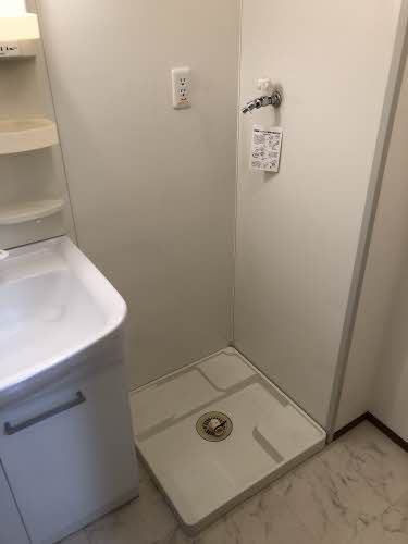 Ｑｕｅｅｎ’ｓ　Ｉｓｌａｎｄ 0202号-2