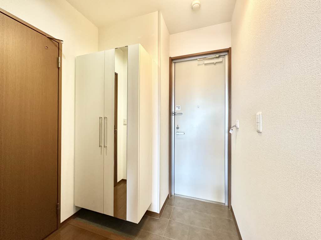 Ｑｕｅｅｎ’ｓ　Ｉｓｌａｎｄ 0205号-11