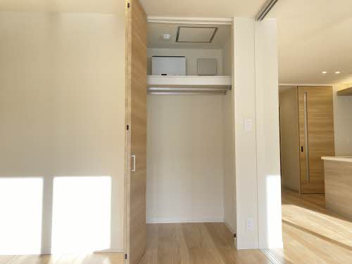 ベレッツァ本郷 0205号-8