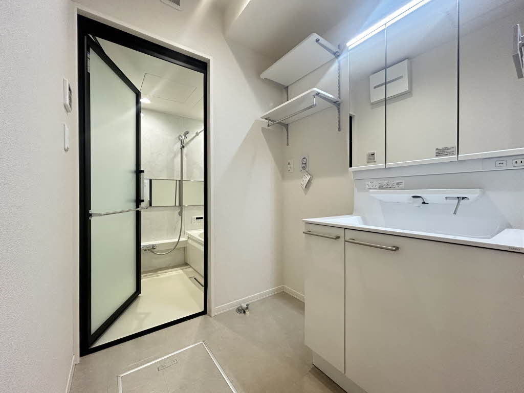 Ｃｈａｒｄｏｎ 0102号-6