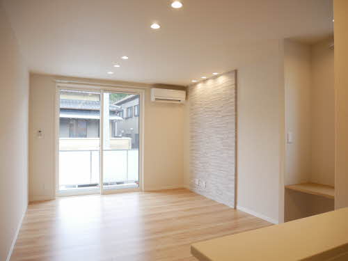 クオリスタ尾畑 B102号-6