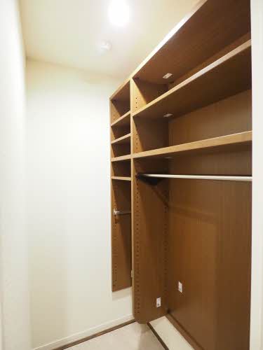 Lapan Belas 0202号-4