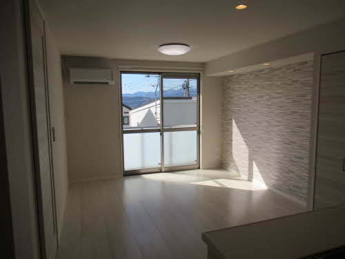 グレイスリー万野原 0105号-3