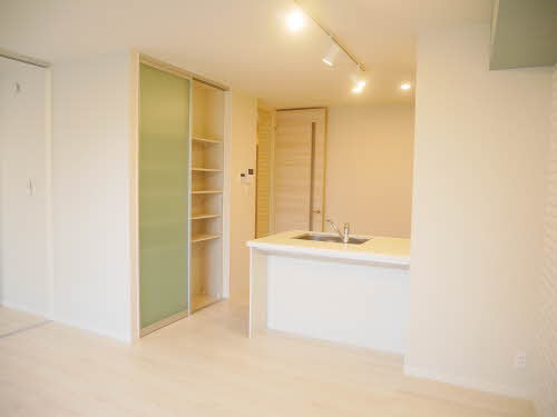 オードリー 0103号-5