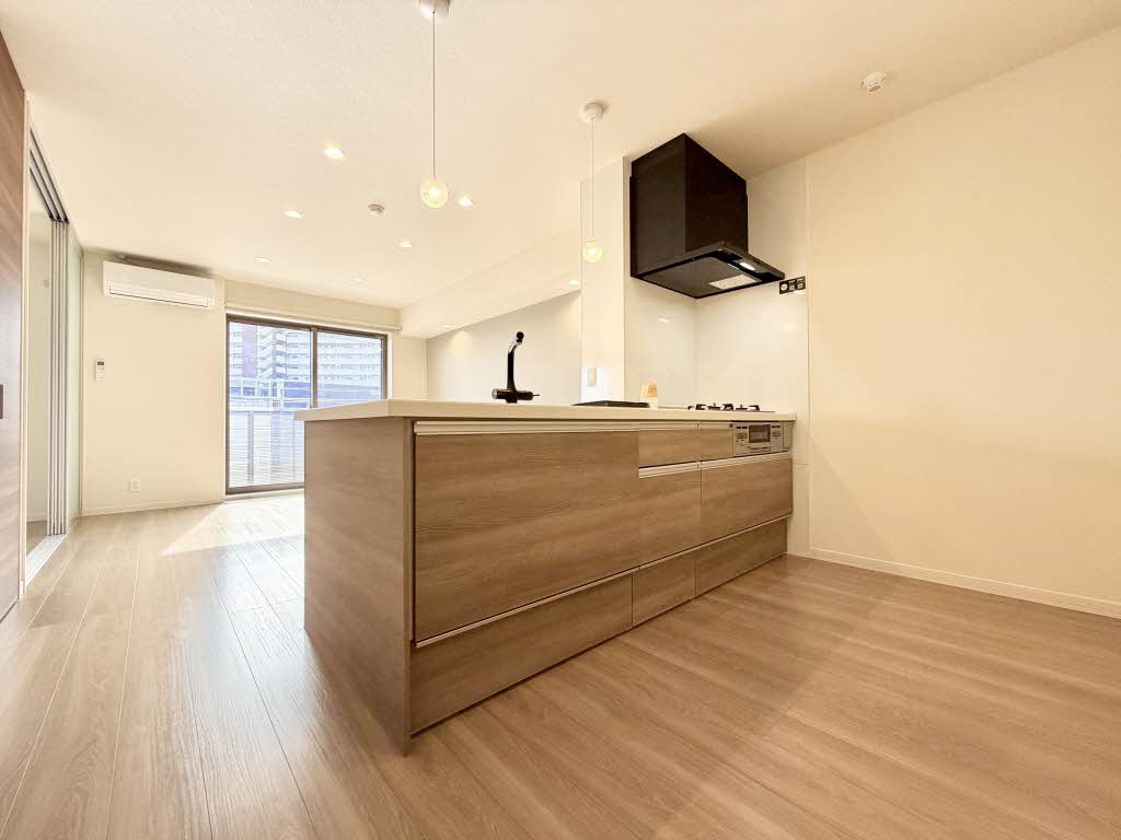 ラフ　アンド　タフ　向山 0203号-4