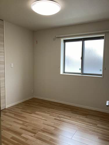 ＥＣＯ＆ＣＬＥＡＮ　ＨＯＵＳＥ　ＮＡＷＡ－ＫＩＴＡ 0101号-2