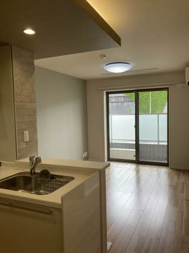 ＥＣＯ＆ＣＬＥＡＮ　ＨＯＵＳＥ　ＮＡＷＡ－ＫＩＴＡ 0101号-3