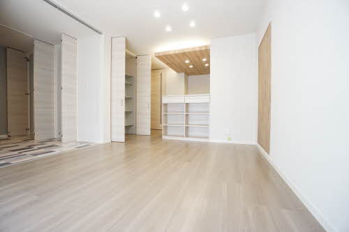 Ｇｕｒｉｓｈｉｎａ（グリシナ） 0301号-2