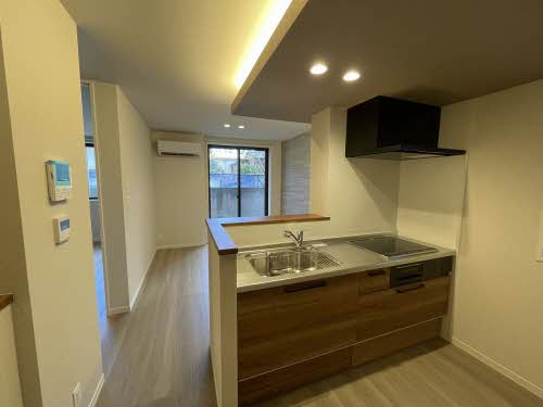 シャーメゾン　ノア 0102号-3