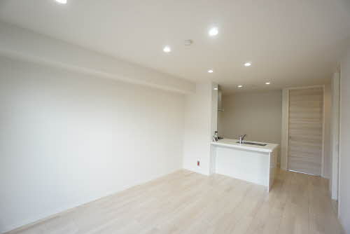 Ａｉｒｅｓ　ｔｒｅｓ T103号-3