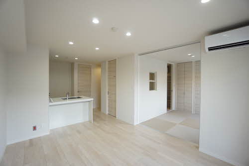 Ａｉｒｅｓ　ｔｒｅｓ T103号-4