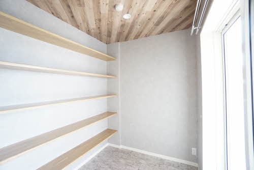 Ａｉｒｅｓ　ｔｒｅｓ T301号-6