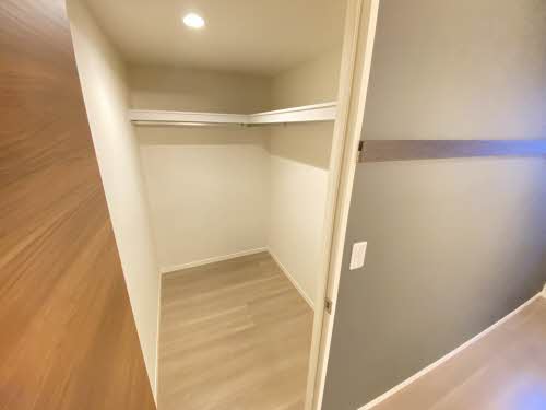 シャーメゾン万代ウェスト 0301号-12