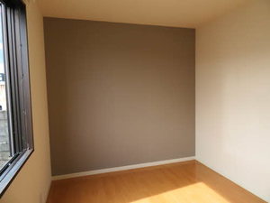 フレグランス三園 B102号-3