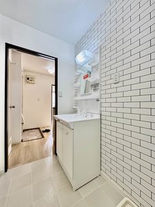 ワールドフレグランス青山　フランス館 A201号-6