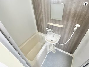 サーティーンガーデン B102号-9