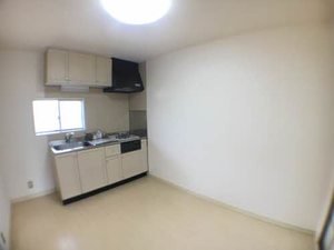 ハイツボンパパ A103号-2