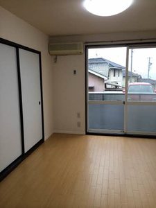 アゼリアハイツ A103号-8