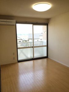 アゼリアハイツ B202号-2