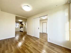 パークヒルズ D102号-2