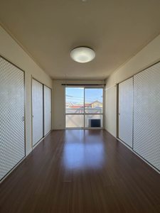 パークヒルズ E202号-6