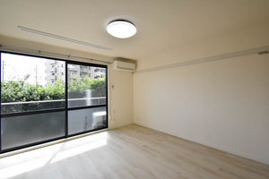 ブエノスディアス S101号-2