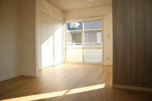 T.TOWNエミネンス A202号-4